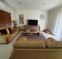 Seafront Unit 25 - Accommodation 4U