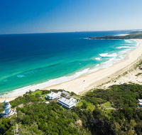 Seal Rocks Lighthouse Cottages - Accommodation 4U