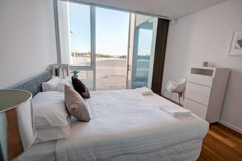 Seapoint 109 - Accommodation 4U 0