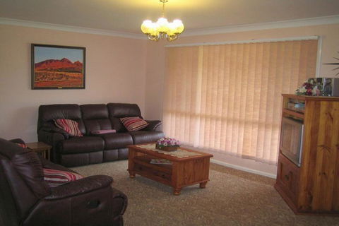 SEASCAPE In NARRAWALLEE - Accommodation 4U 1