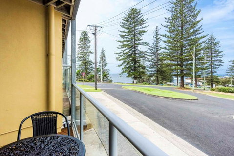Seaspray 5 - Accommodation 4U 3