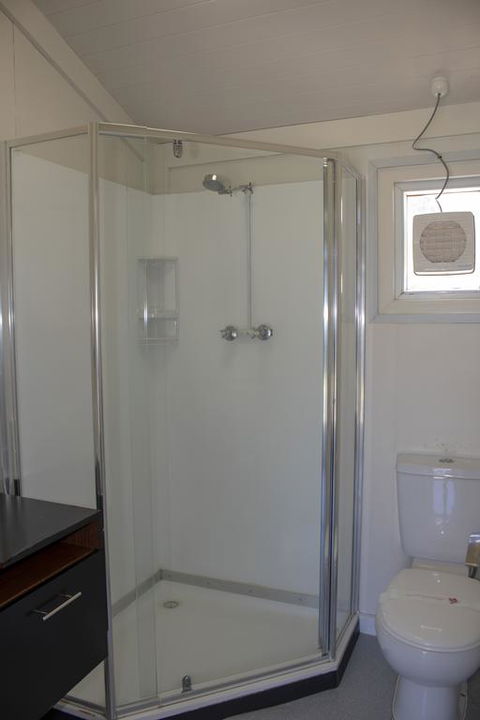 Seaspray Beach Holiday Park - Accommodation 4U 3