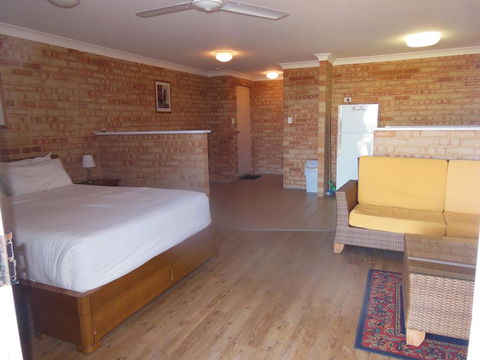 Seaspray Beach Holiday Park - Accommodation 4U 2