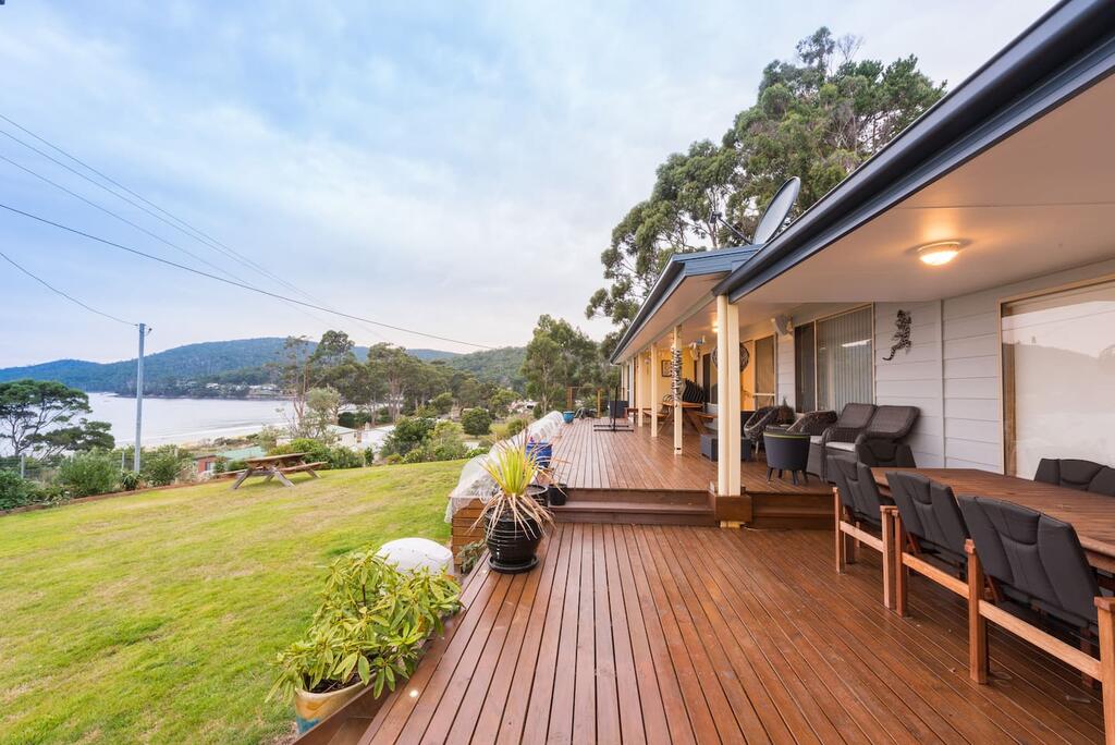 Longley TAS Accommodation 4U