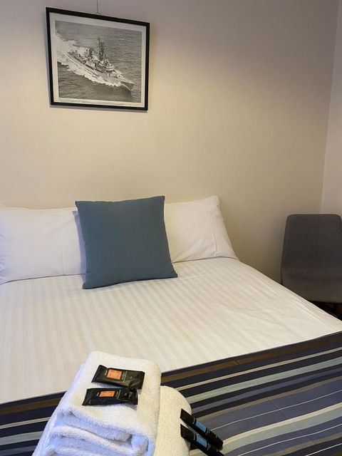 Shipwrights Arms - Accommodation 4U 3