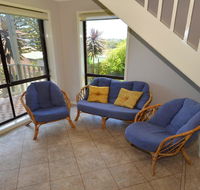 Shirl's By The Sea - Accommodation 4U