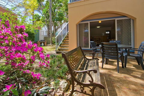 Shoal Bay Avenue, Unit 7 - Accommodation 4U 0