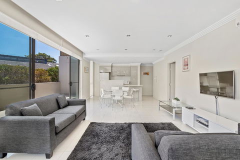 Shoal Bay Road, Aura Apartments, Unit 05, 59 - Accommodation 4U 3