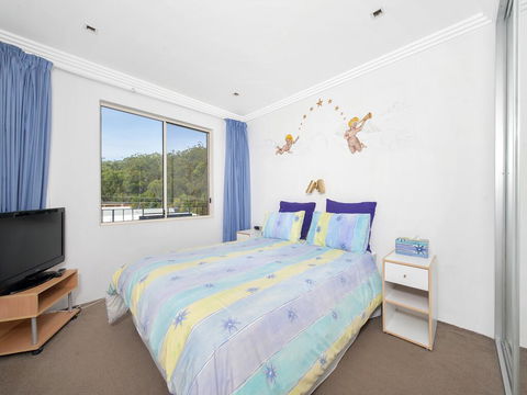 Shoal Towers No.9 - Accommodation 4U 1