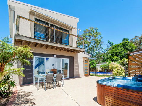 Shoally Loft, 58 Tomaree Road - Accommodation 4U 0