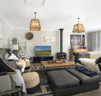 Silky Oak Villa - spacious  beautifully decorated - Accommodation 4U