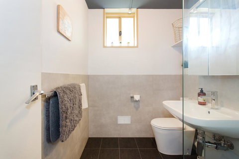 Simply Central - Fremantle CBD - Accommodation 4U 1