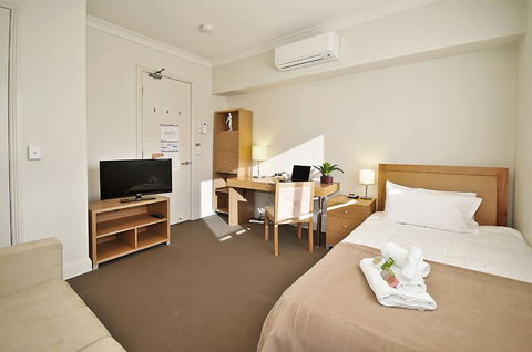 Single Room W/ Private Bathroom In Brunswick! - Accommodation 4U 0