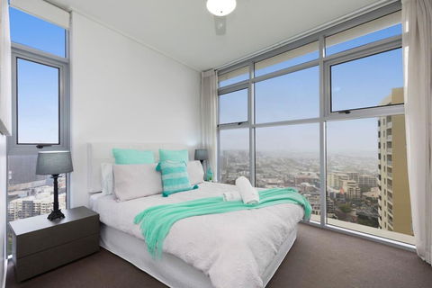 SK1 - Spotless 2BR SkyHome Long Stays Welcome - Accommodation 4U 1