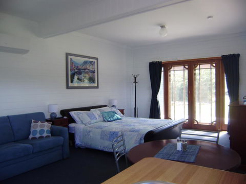 Sleepy Hollow Hideout - Hideout 1 - Accommodation 4U 2