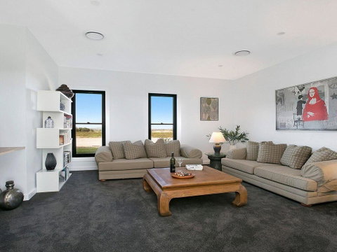 Somerton Ridge - The Perfect Rural Retreat - Accommodation 4U 3