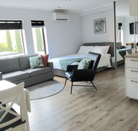 South Terrace 'Nesuto'  Smart TV  WiFi - Accommodation 4U