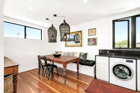 Spacious 2 Bedroom Townhouse In Southport - Accommodation 4U 2