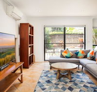 Spacious Home in the Heart of Avalon Beach - Accommodation 4U