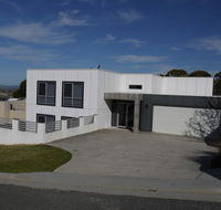 Spectacular Holiday Living - Accommodation 4U