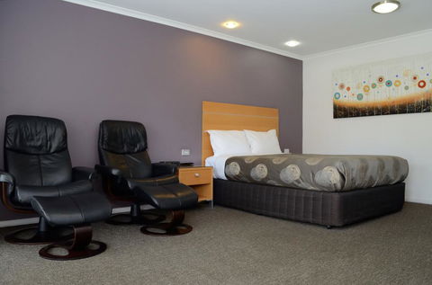 Sportsmans Motor Inn - Accommodation 4U 0