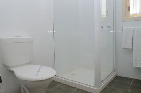 Sportsmans Motor Inn - Accommodation 4U 3