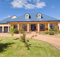 Stately Bowral Designer Home - Accommodation 4U