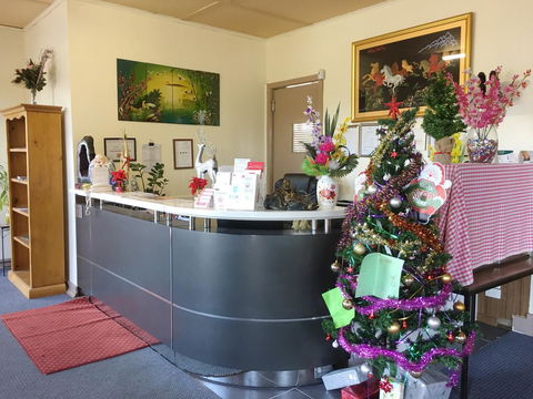 Statesman Motor Inn - Accommodation 4U 1