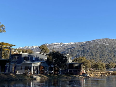 Stillwater Chalet A- Lake Crackenback - Accommodation 4U 2