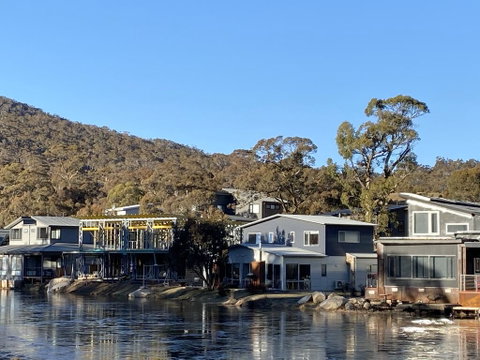 Stillwater Chalet A- Lake Crackenback - Accommodation 4U 1