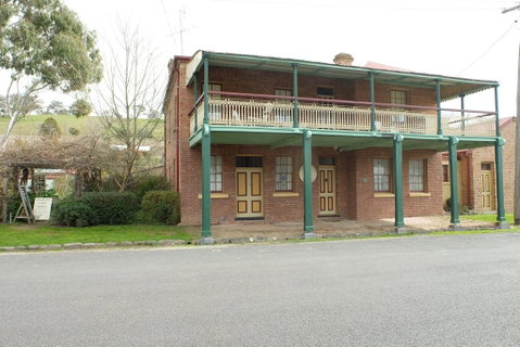 Stoke House - Accommodation 4U 2