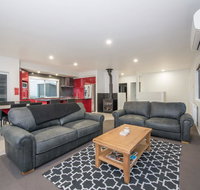 Stratton Summit 4- Modern sophisticated style with lake and mountain views - Accommodation 4U