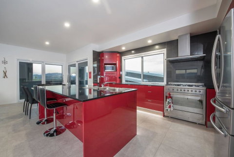 Stratton Summit 4- Modern, Sophisticated Style With Lake And Mountain Views - Accommodation 4U 2