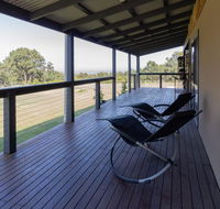 Studio 165 Hidden Gem on 50 acres with bay views - Accommodation 4U