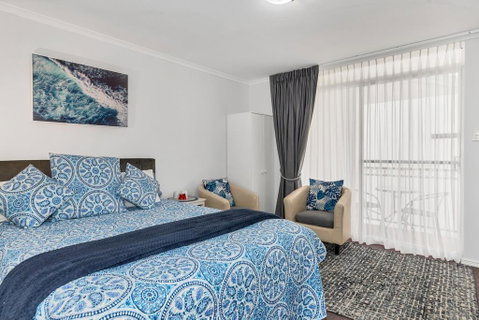 Studio 30 On The Terrace - Accommodation 4U 2