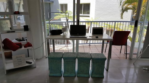 Studio Apartment Mooloolaba Beach Holiday Management - Accommodation 4U 3