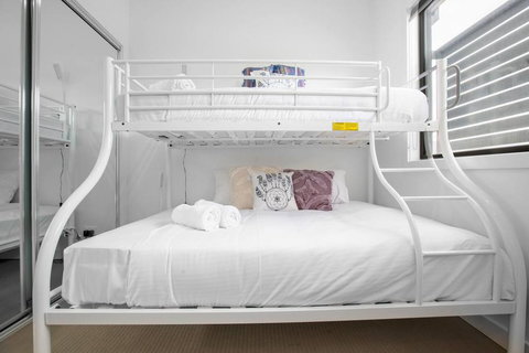 Stunning 3Beds Near Knox Shopping Centro@Wantirna - Accommodation 4U 2