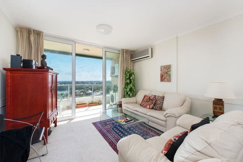 Stunning Harbour View Home! - Accommodation 4U 0