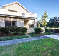 Stunning Holiday Townhouse - Accommodation 4U