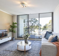 Stylish apartment minutes from city and airport - Accommodation 4U