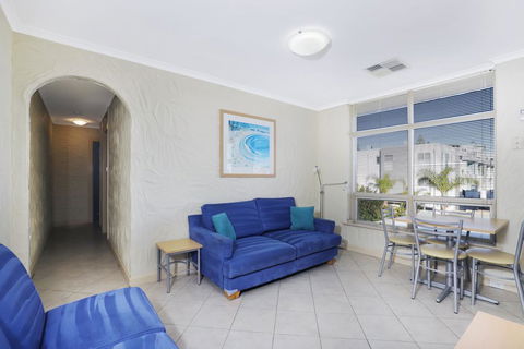 Stylish Comfortable 2 Bdrm Glenelg North - Accommodation 4U 2