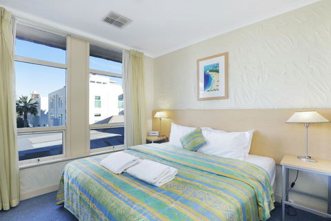 Stylish Comfortable 2 Bdrm Glenelg North - Accommodation 4U 3