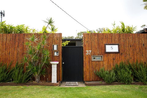 Suburban Sanctuary - Accommodation 4U 0