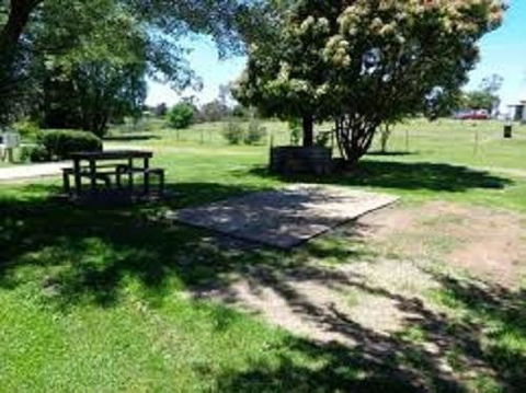 Summit Cabin - Accommodation 4U 2