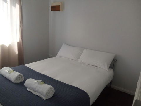 Summit Cabin - Accommodation 4U 0