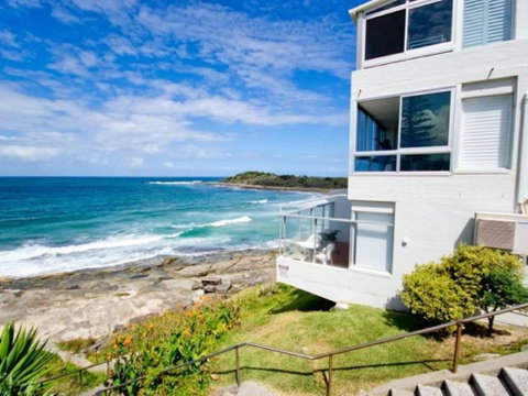 Suncrest 3 - Accommodation 4U 1
