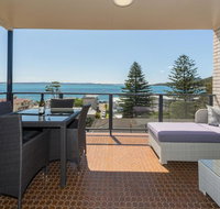 Sundeck Unit 7 - Shoal Bay - Accommodation 4U