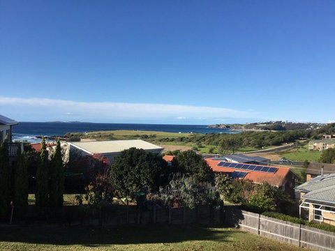 Sunnyside Holiday Home - Accommodation 4U 0