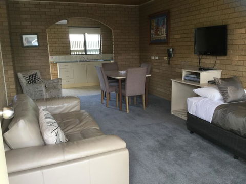 Sunrise Motel - Accommodation 4U 1