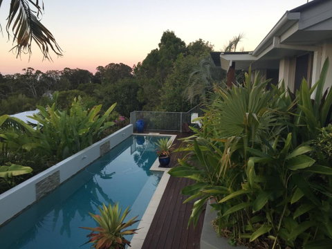 Sunshine Coast Tropical Getaway - Accommodation 4U 1